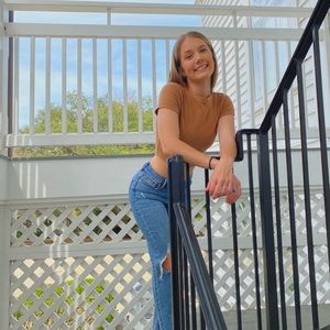 Meet your Posher, Skye